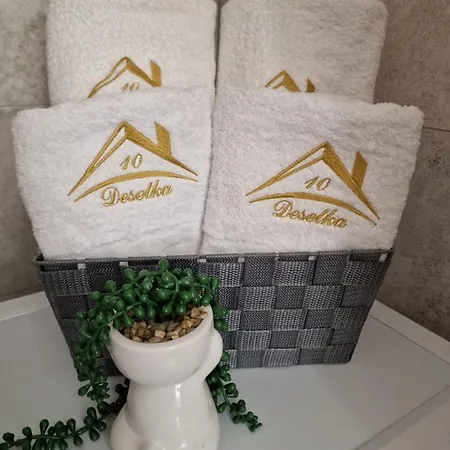 Desetka10 Apartament *